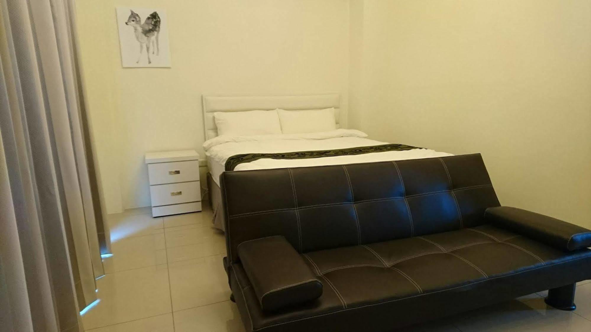 Catnap Hotell Luodong Exteriör bild